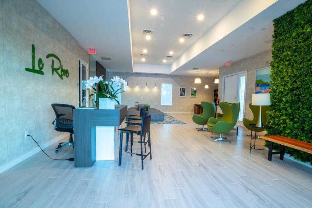 Beautiful Four Bedrooms Townhouse With Splash Pool At Le Reve Resort Kissimmee Exterior foto