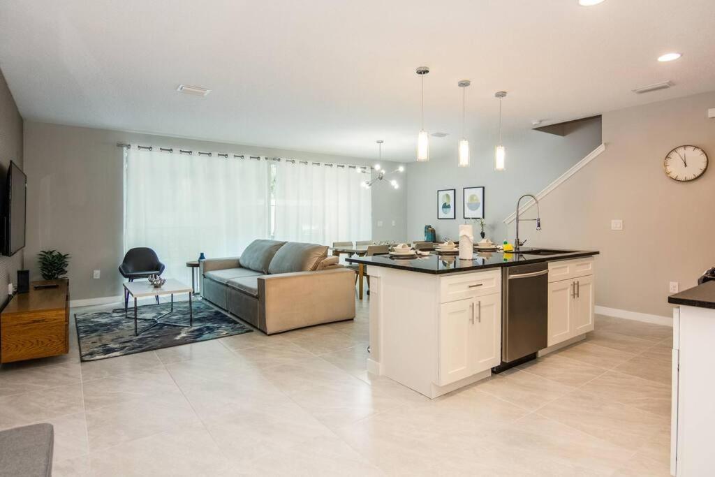Beautiful Four Bedrooms Townhouse With Splash Pool At Le Reve Resort Kissimmee Exterior foto